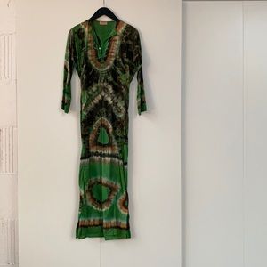 One of a kind! Vintage Tie dye cotton embroidered dress. perfect condition!